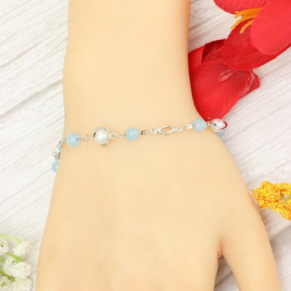 "Trendy Handmade Bracelet – A Thoughtful Gift for Girls & Women | UNVRC1368 - Picture 6 of 10